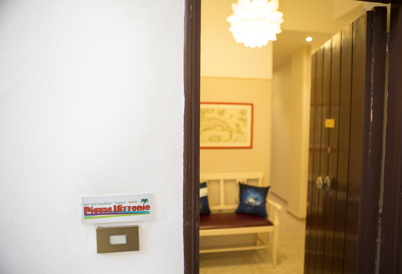 B&B Piazza Vittorio Trapani Eksteriør billede