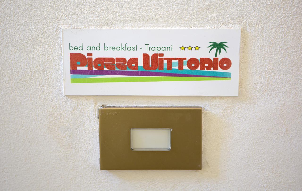 B&B Piazza Vittorio Trapani Eksteriør billede