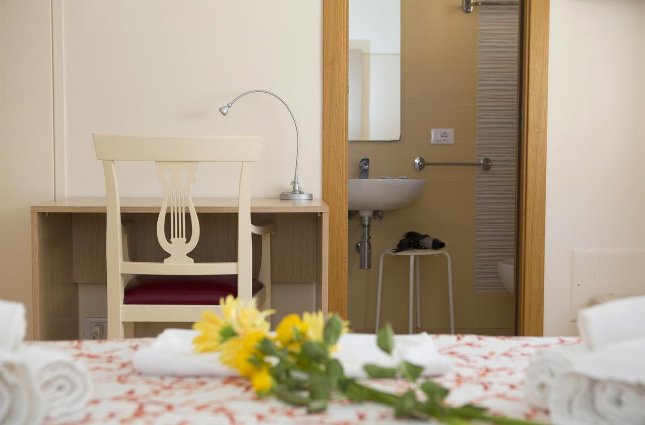 B&B Piazza Vittorio Trapani Eksteriør billede