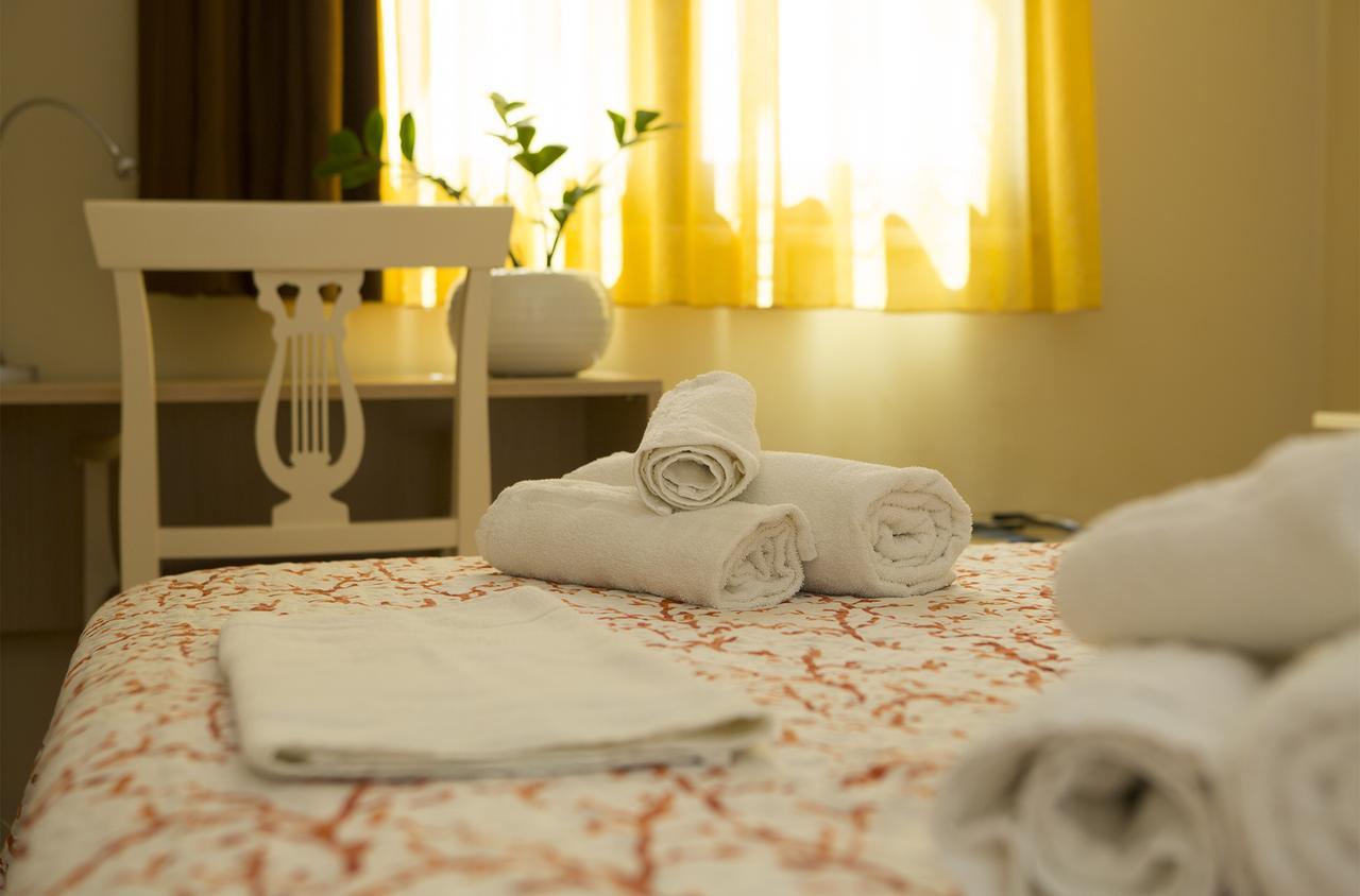 B&B Piazza Vittorio Trapani Eksteriør billede